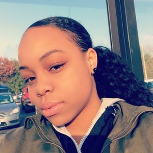 Meet your Posher, Tamia